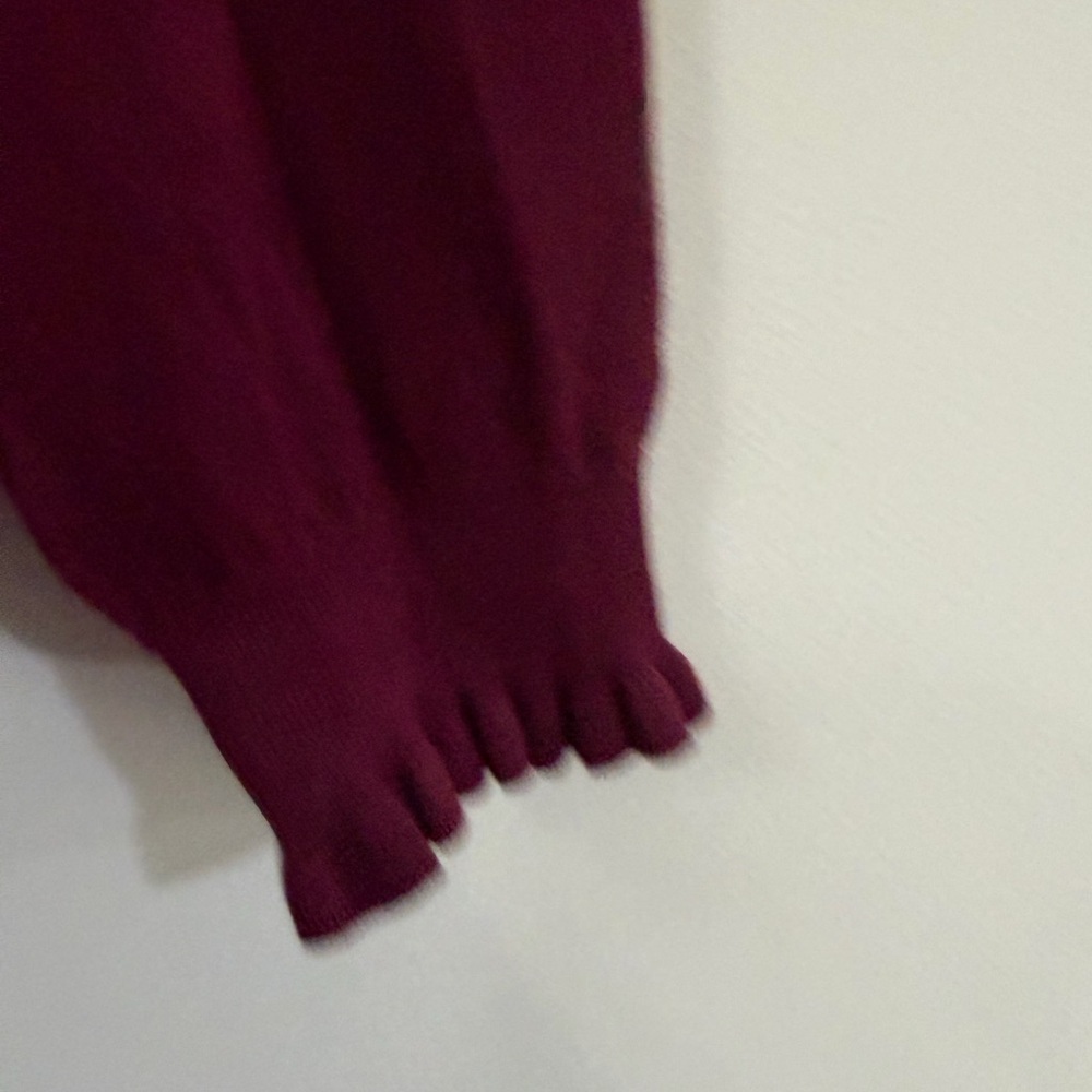 NWT J. Crew 100% Cotton Round Neck Sweater Maroon Button Shoulder Ruffled Preppy - Picture 8 of 12